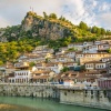 Városnézés Albániában