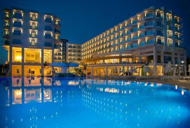 Nissiblu Beach Resort Hotel ***** Ayia Napa