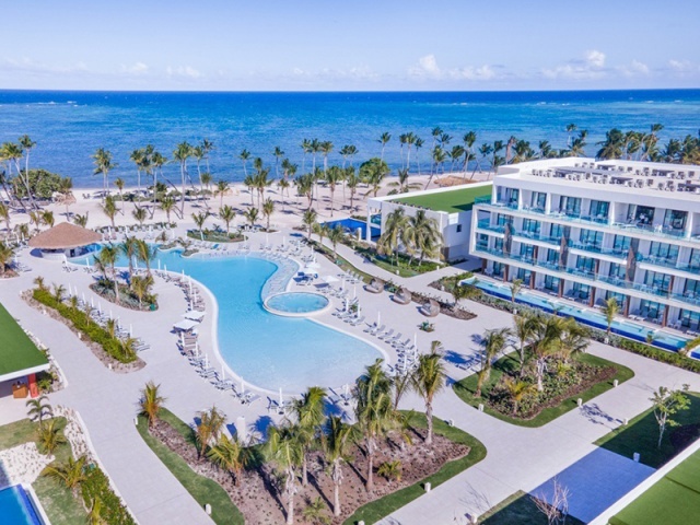 Serenade Punta Cana Beach & Spa Resort Hotel *****