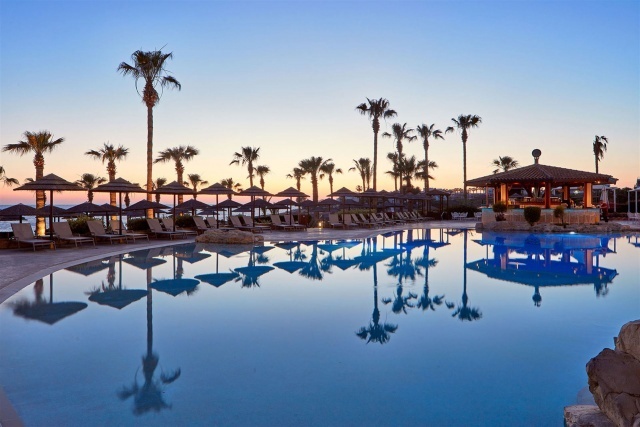 Atlantica Golden Beach Hotel **** Paphos (16+)