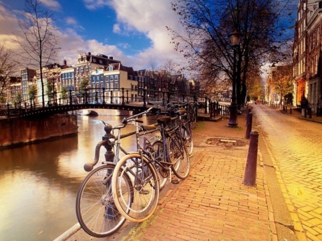 4 napos városlátogatás Amszterdamban - Hotel ****