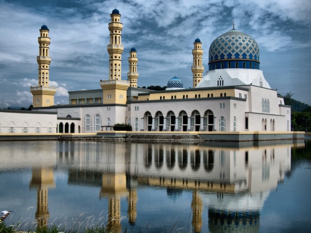 Malájzia a Brunei Szultánsággal