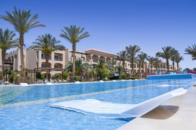1éj Kairó 4* + 1éj Luxor 5* + 5éj Hotel Jaz Aquamarine 5* Hurghada