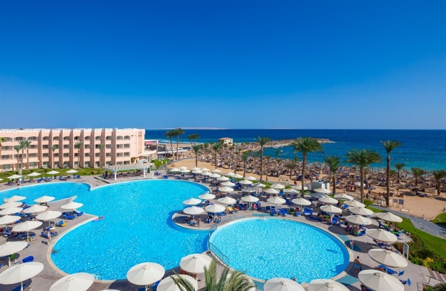 1éj Kairó 4* + 1éj Luxor 5* + 5éj Hotel Pickalbatros Beach Albatros Resort 4* Hurghada