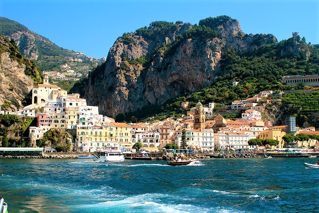 Nápoly, Capri, Pompeji és az Amalfi-part – csoportos utazás a március 15-i hosszú hétvégén 2024.03.14-17.