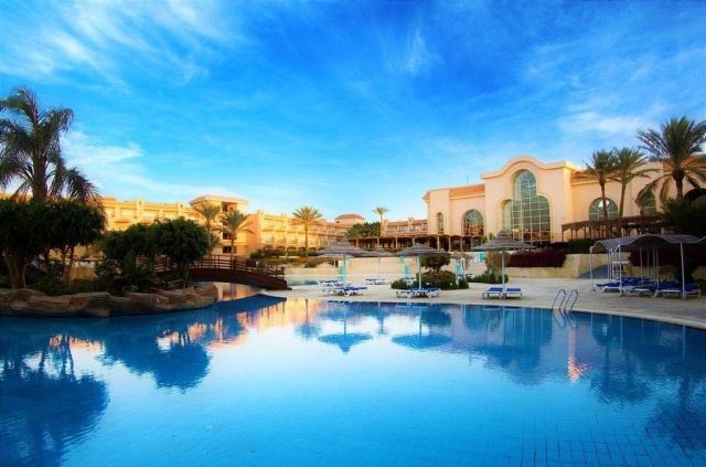 Pyramisa Beach Resort Sahl Hasheesh Hotel ***** Sahl Hasheesh