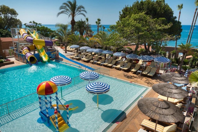 Amathus Beach Limassol Hotel ***** Dél-Ciprus, Limassol