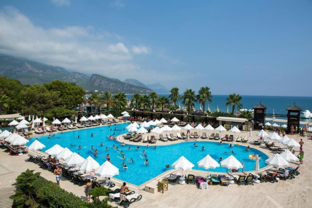 Crystal Flora Beach Resort Hotel ***** Kemer