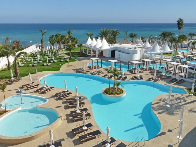 Sunrise Pearl Hotel & Spa ***** Dél-Ciprus, Protaras