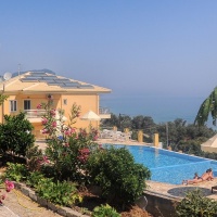 Ionian Eye Apartmanház (ex Jón tenger) - Korfu, Messonghi